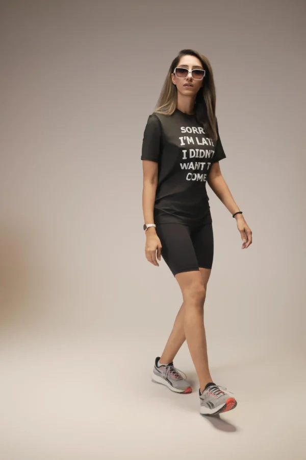 Sorry I'm Late Stylish Slogan Graphic T-shirt - Image 3